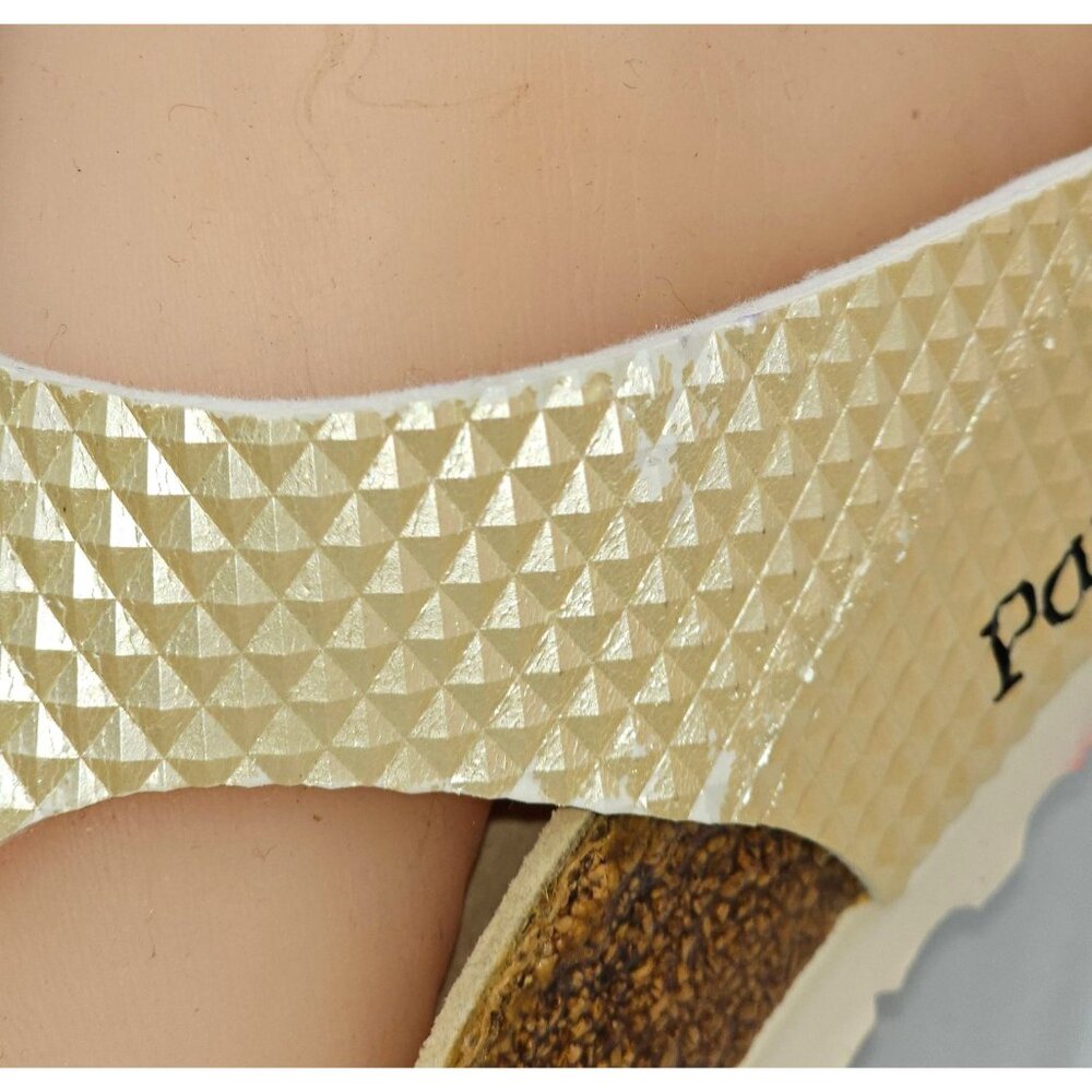 Papillio By Birkenstock Women's Gold Textured Thong Style Sandals Sz 7 (38) 2708 - Picture 5 of 16